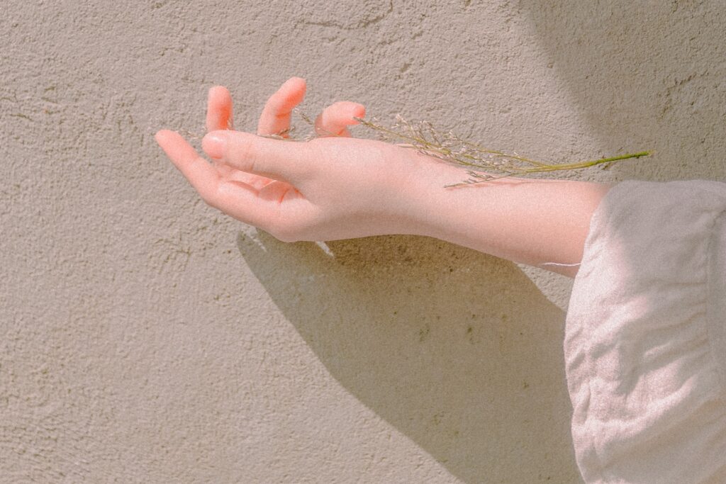 A Masical Hand For Love